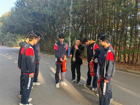 微信图片_20231122085623.jpg 微信图片_20231122085623.jpg