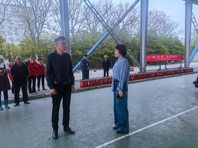 汇报3.jpg 汇报3.jpg